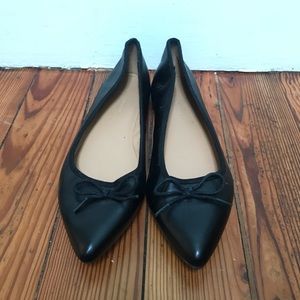 banana republic pointed black flat size 10